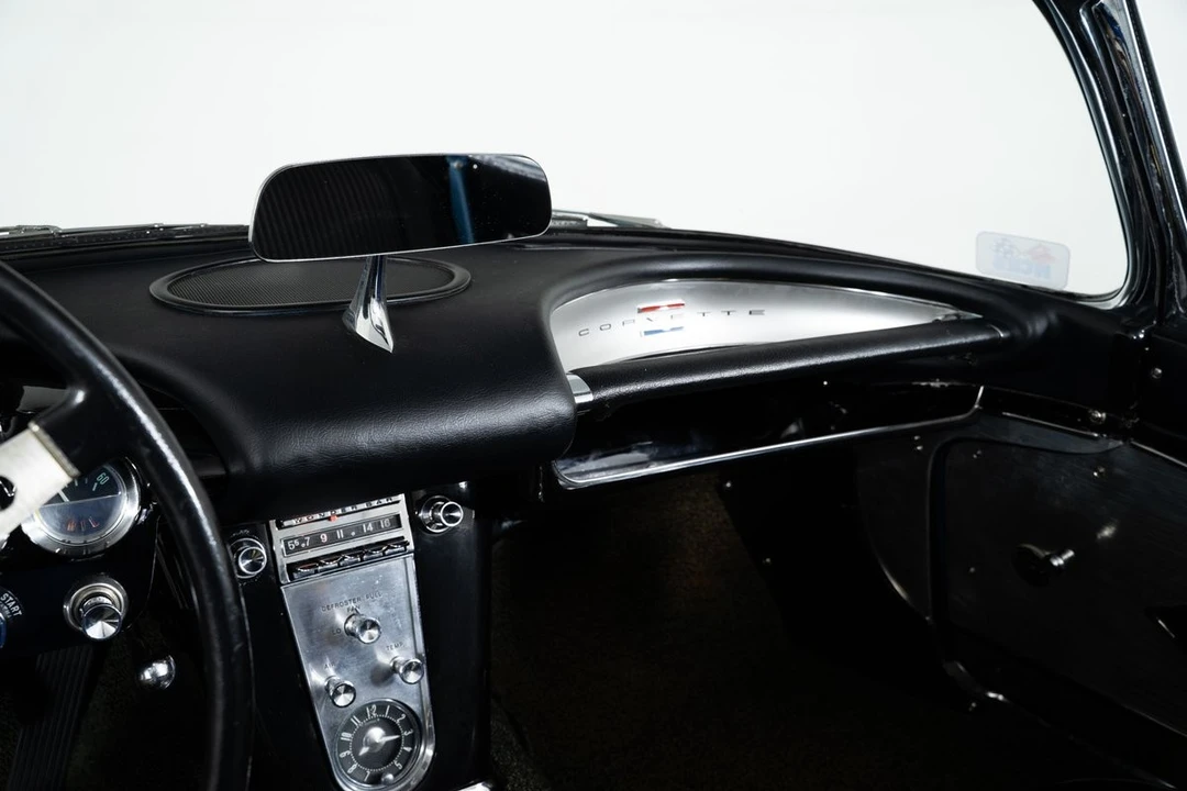 1961 Chevrolet Corvette C1 - Image 29 of 31