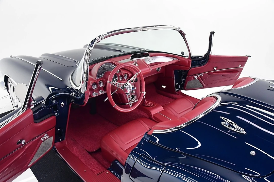 1961 Chevrolet Corvette C1 - Image 15 of 31