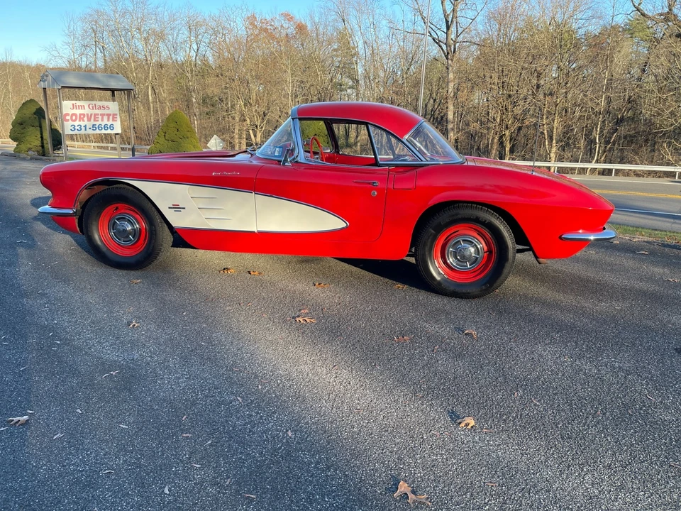 1961 Chevrolet Corvette C1 - Image 6 of 21