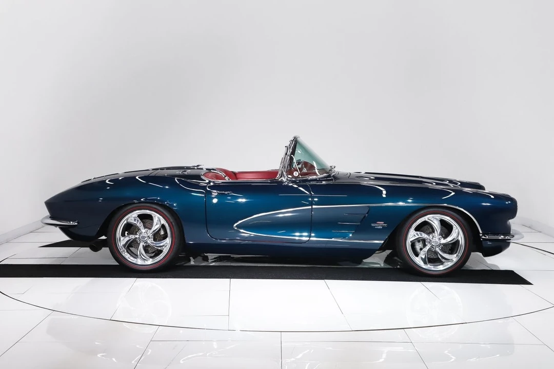 1961 Chevrolet Corvette C1 - Image 31 of 31