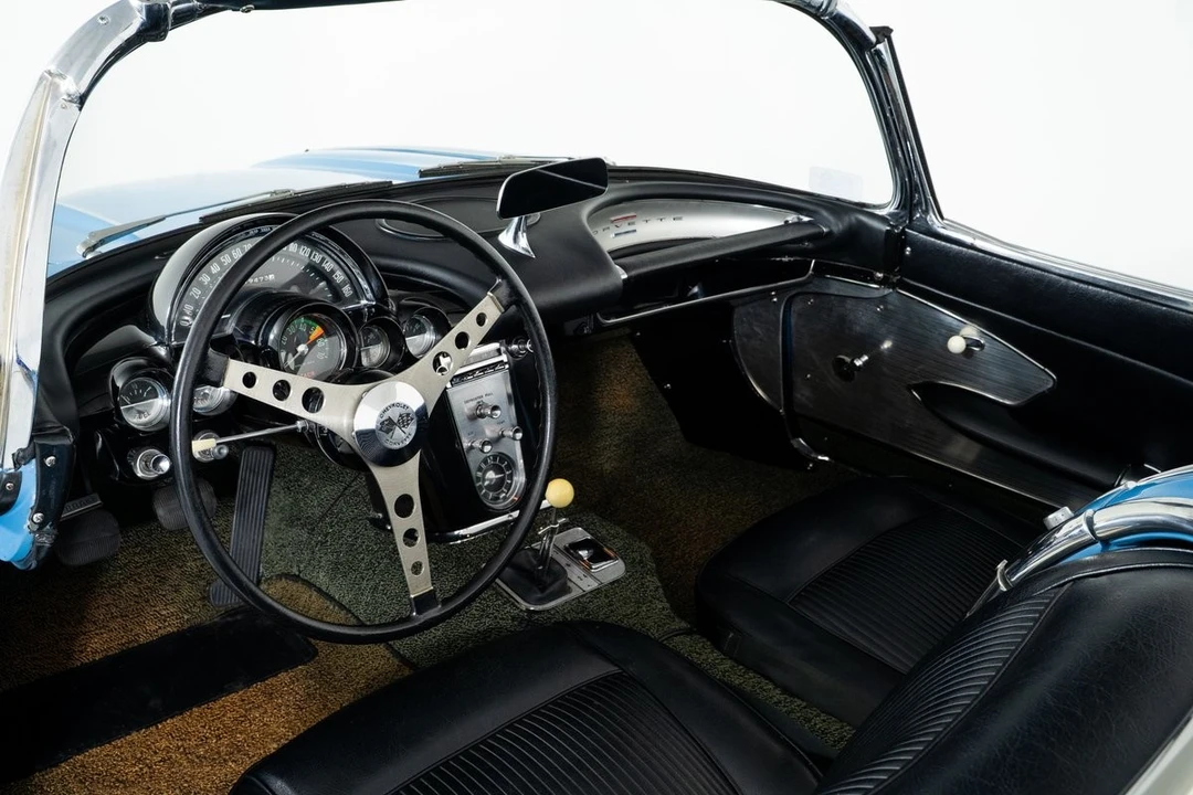 1961 Chevrolet Corvette C1 - Image 2 of 31