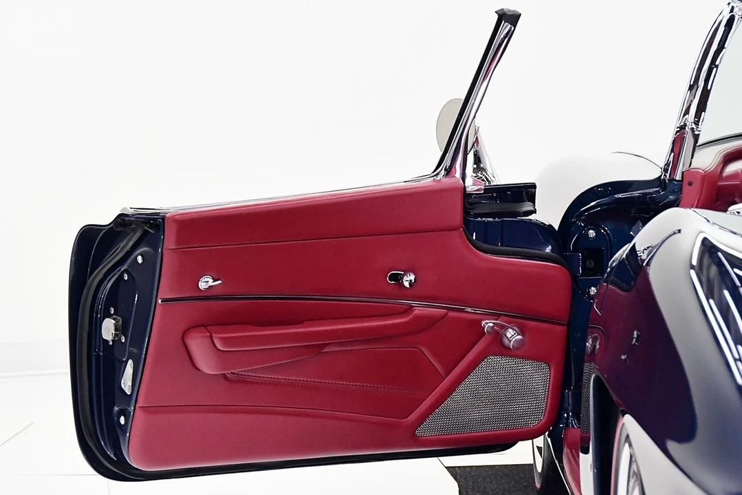 1961 Chevrolet Corvette C1 - Image 13 of 31