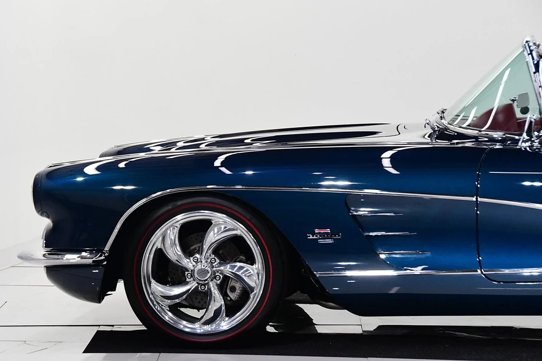 1961 Chevrolet Corvette C1 - Image 31 of 31