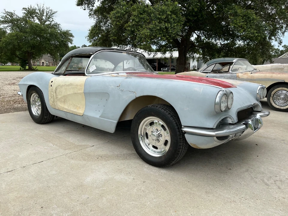 1961 Chevrolet Corvette C1 - Image 4 of 12