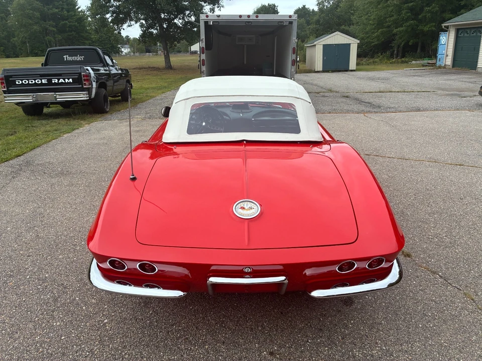 1961 Chevrolet Corvette C1 - Image 16 of 31