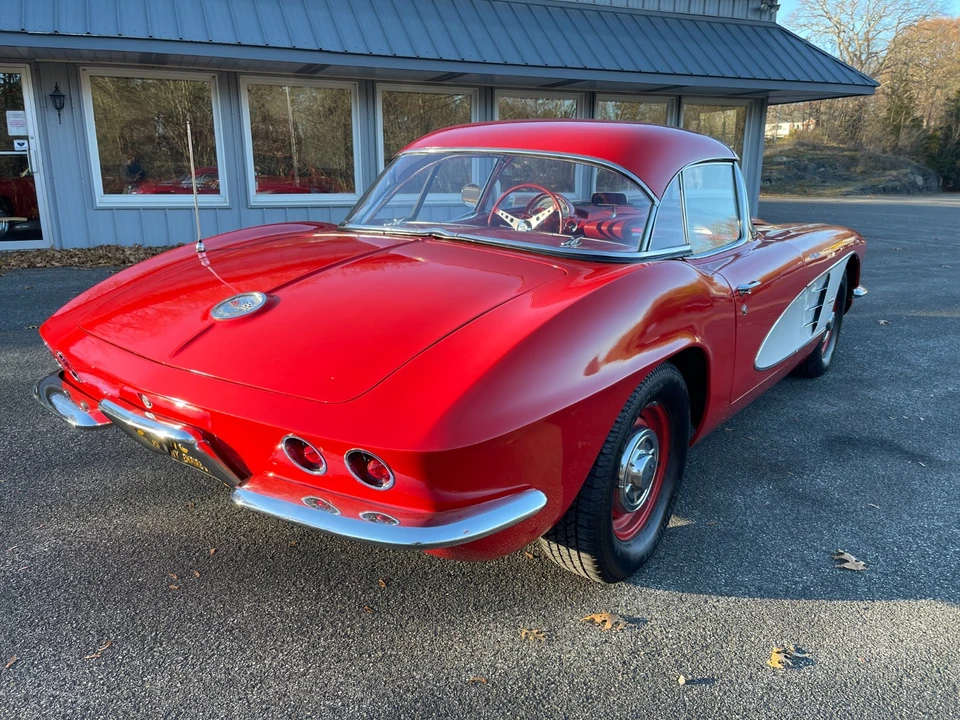 1961 Chevrolet Corvette C1 - Image 3 of 21