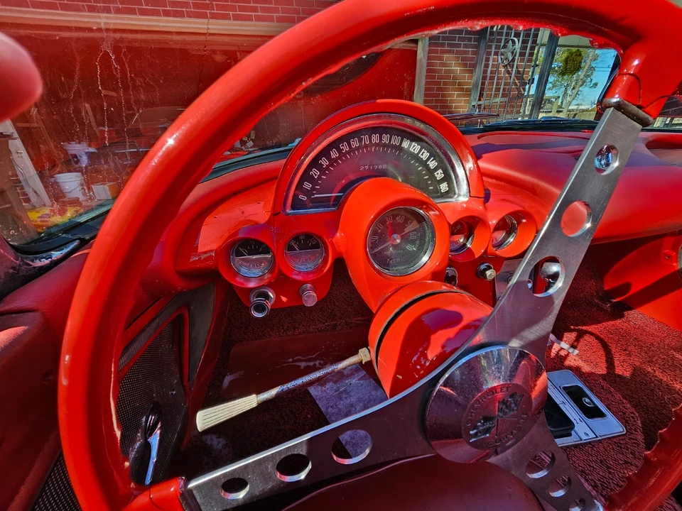 1961 Chevrolet Corvette C1 - Image 14 of 21