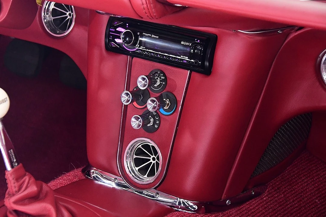 1961 Chevrolet Corvette C1 - Image 27 of 31