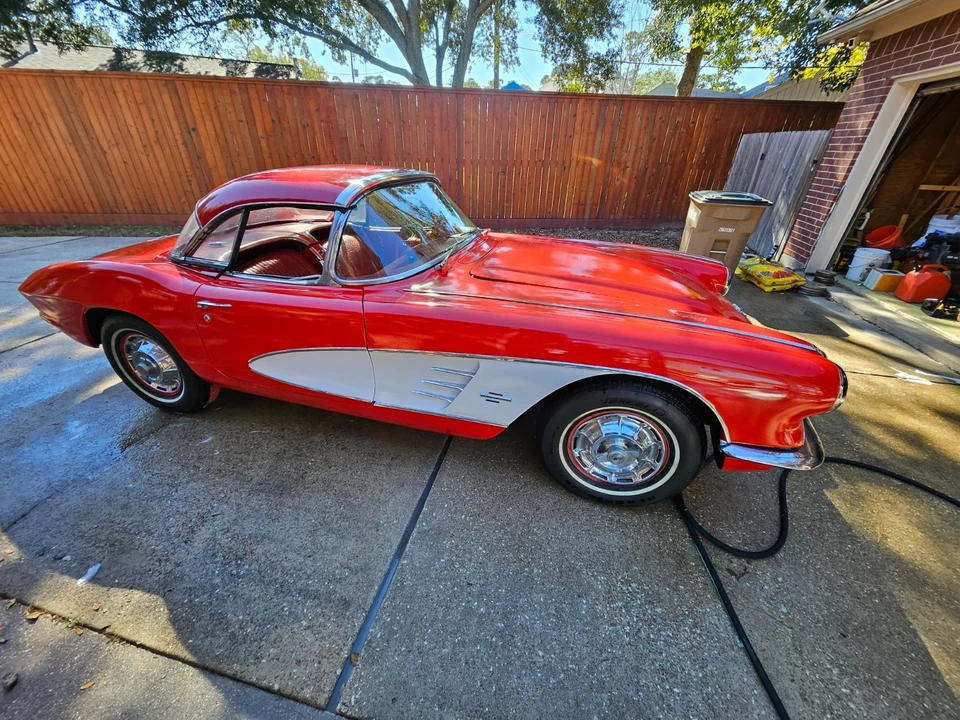 1961 Chevrolet Corvette C1 - Image 6 of 21