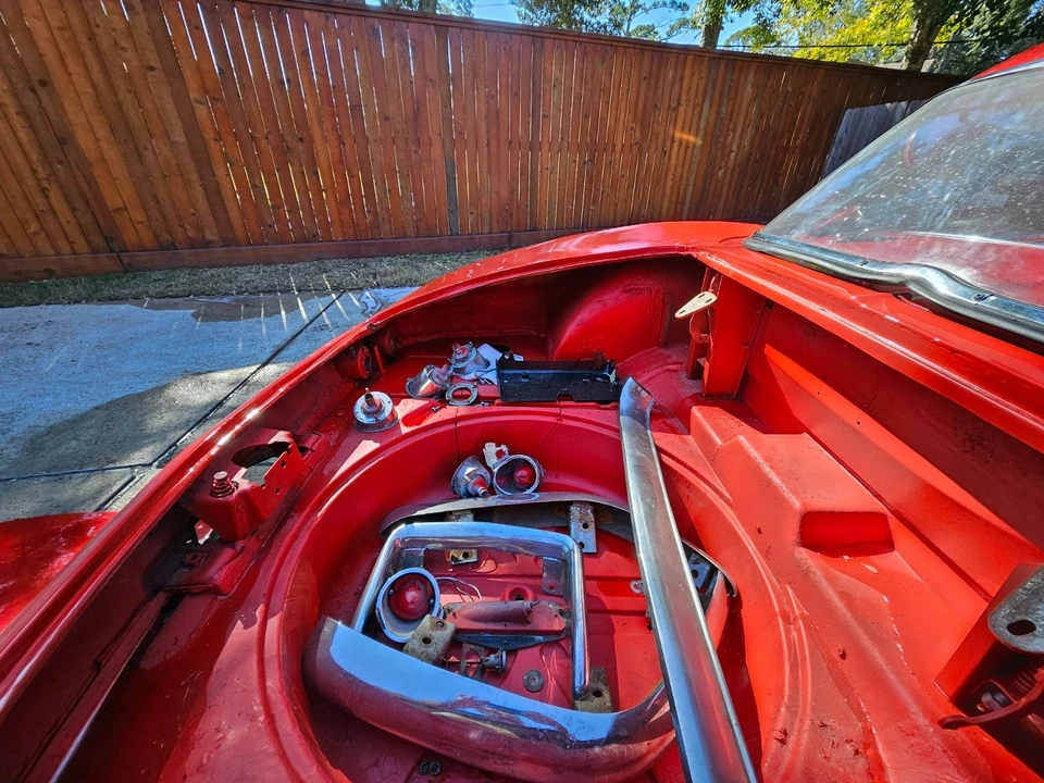 1961 Chevrolet Corvette C1 - Image 18 of 21