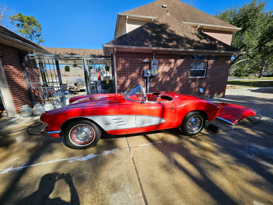 1961 Chevrolet Corvette C1 - Image 11 of 21