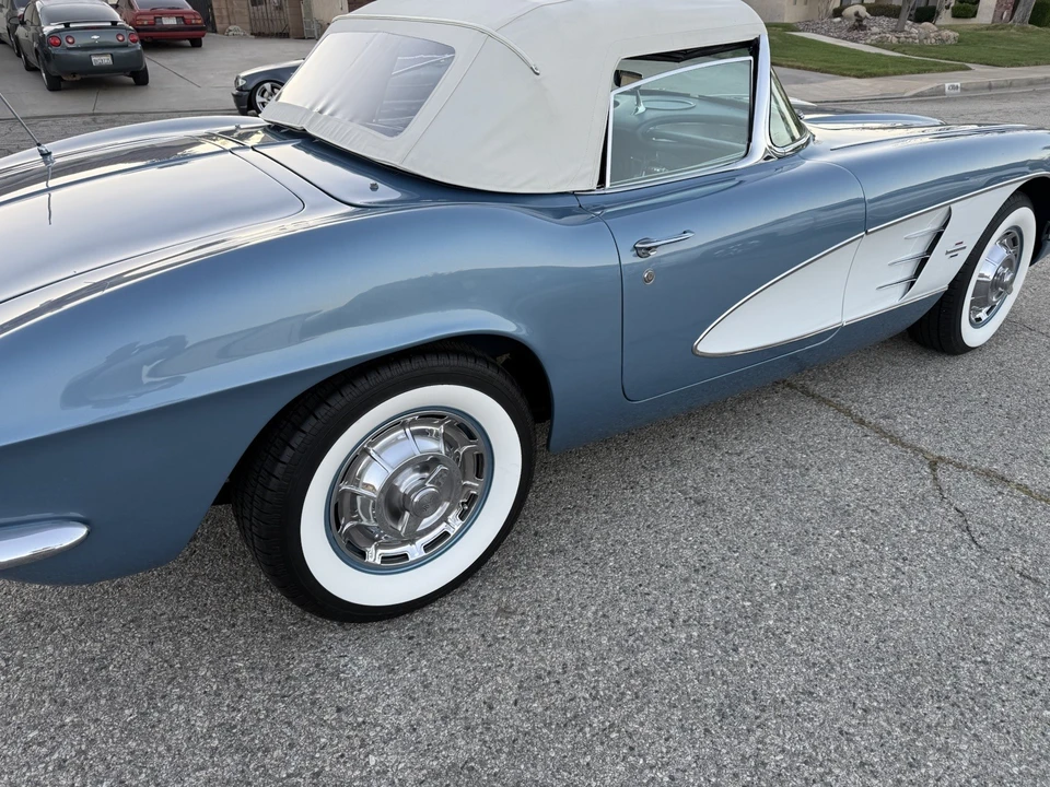 1961 Chevrolet Corvette C1 - Image 3 of 16
