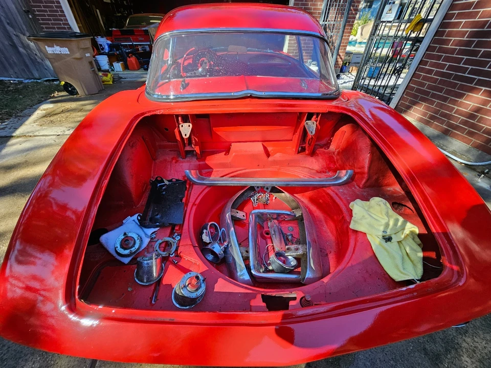 1961 Chevrolet Corvette C1 - Image 16 of 21