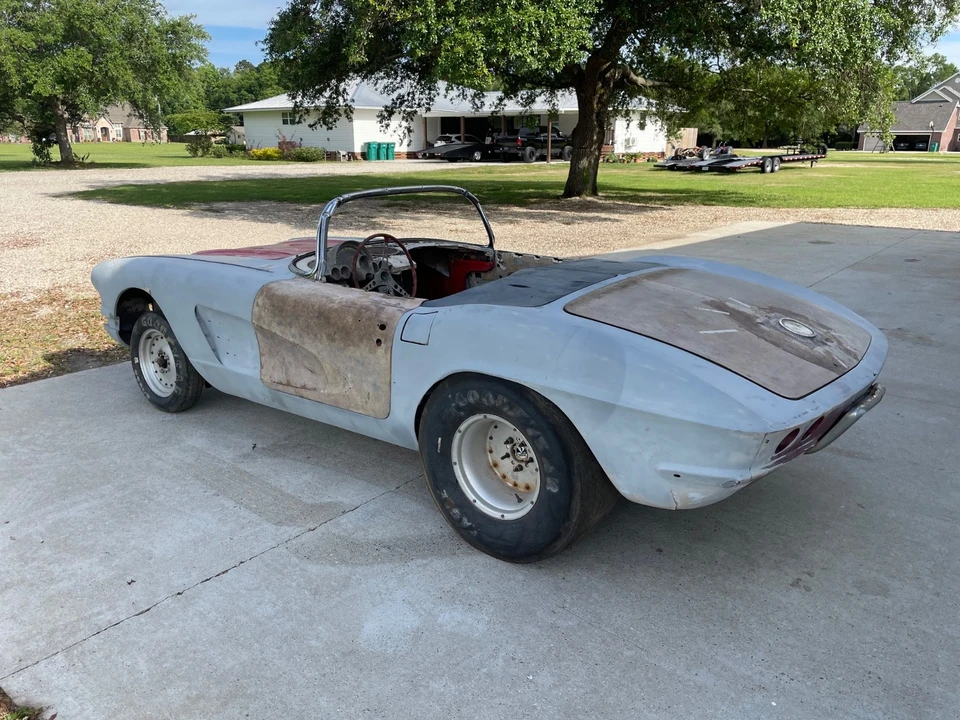 1961 Chevrolet Corvette C1 - Image 29 of 29