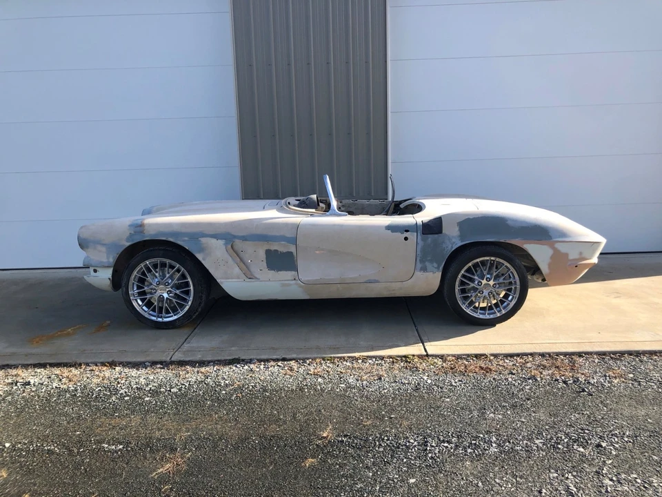 1961 Chevrolet Corvette C1 - Image 28 of 31
