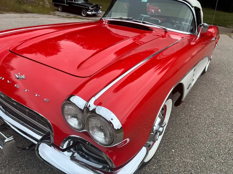 1961 Chevrolet Corvette C1 - Image 3 of 31
