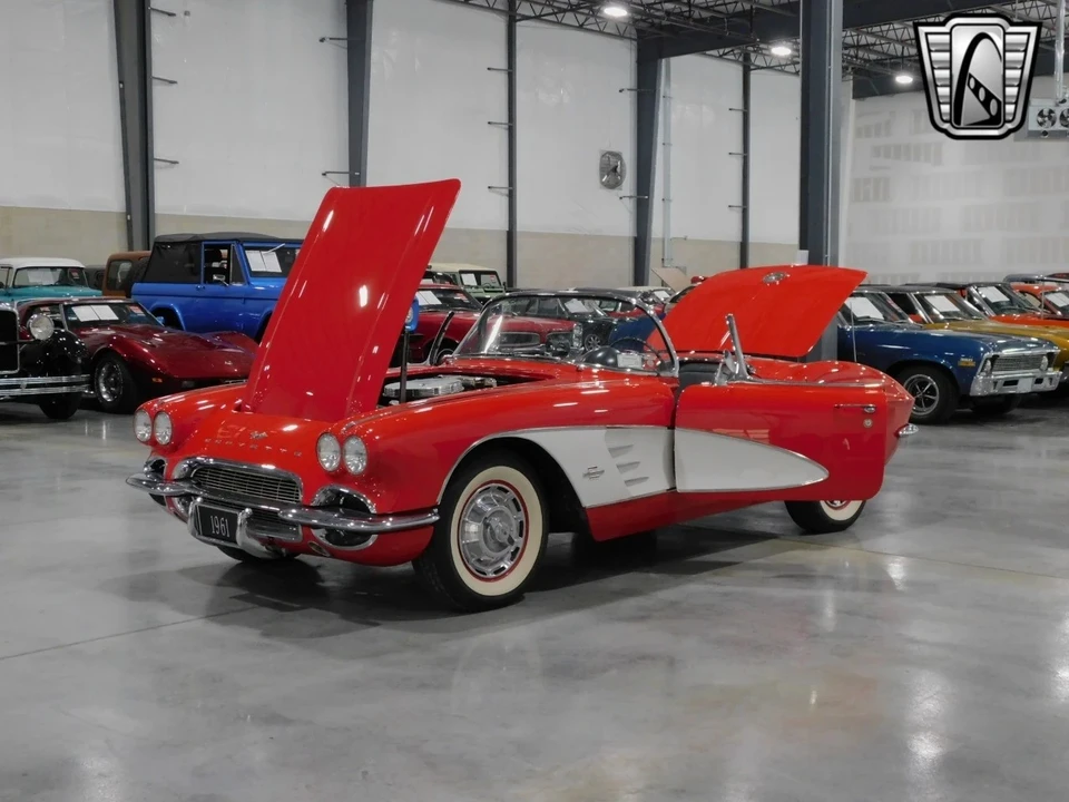 1961 Chevrolet Corvette C1 - Image 18 of 21