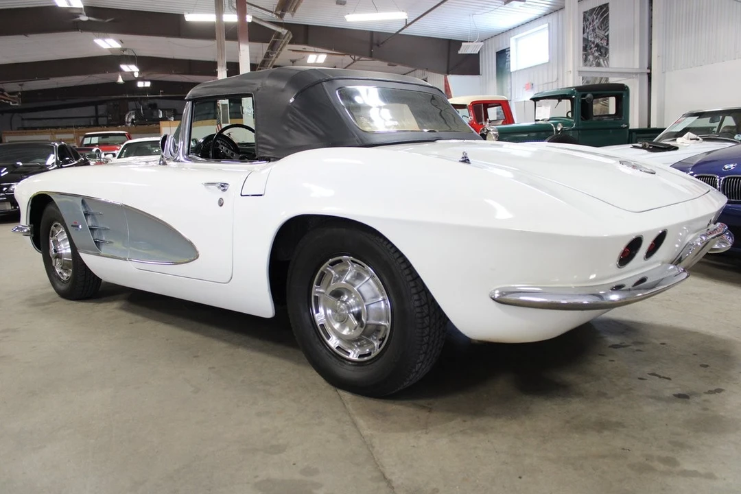 1961 Chevrolet Corvette C1 - Image 4 of 21
