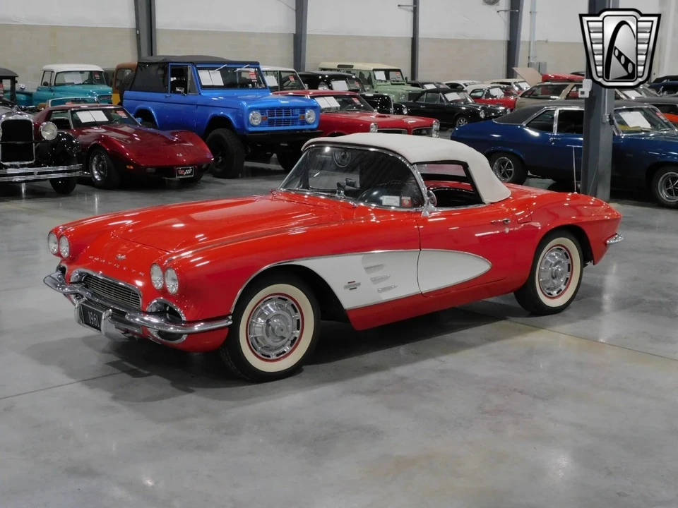 1961 Chevrolet Corvette C1 - Image 16 of 21