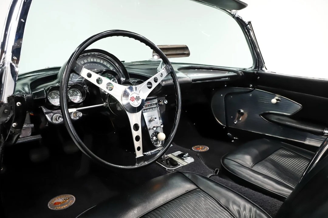 1961 Chevrolet Corvette C1 - Image 2 of 12