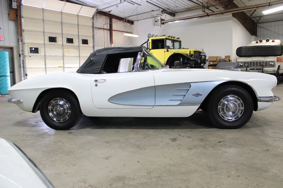 1961 Chevrolet Corvette C1 - Image 7 of 12