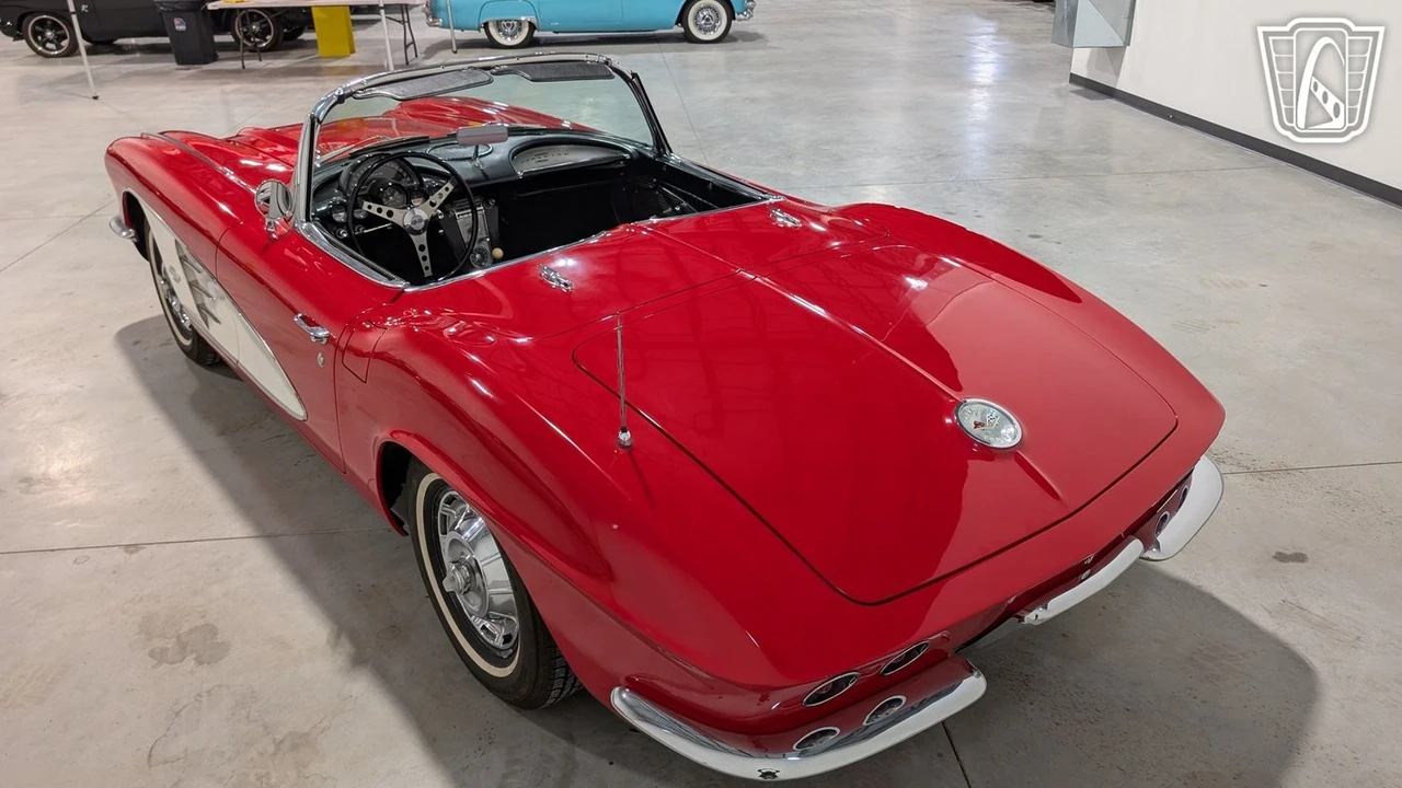 1961 Chevrolet Corvette C1 - Image 9 of 12