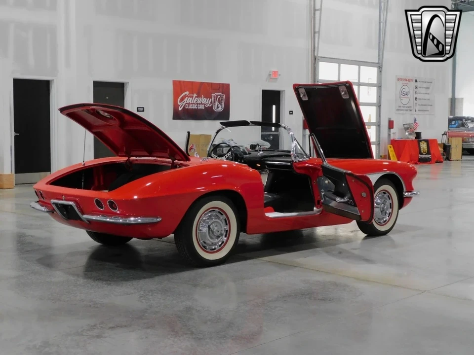 1961 Chevrolet Corvette C1 - Image 21 of 21