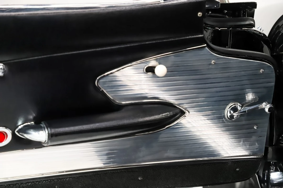 1961 Chevrolet Corvette C1 - Image 8 of 12