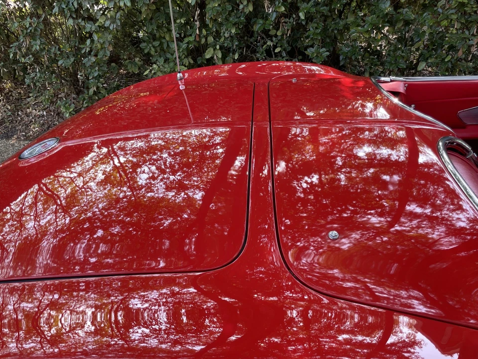1961 Chevrolet Corvette C1 - Image 28 of 31