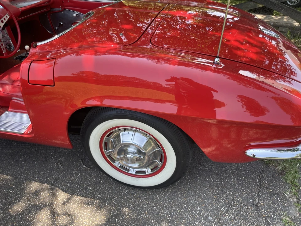 1961 Chevrolet Corvette C1 - Image 26 of 31