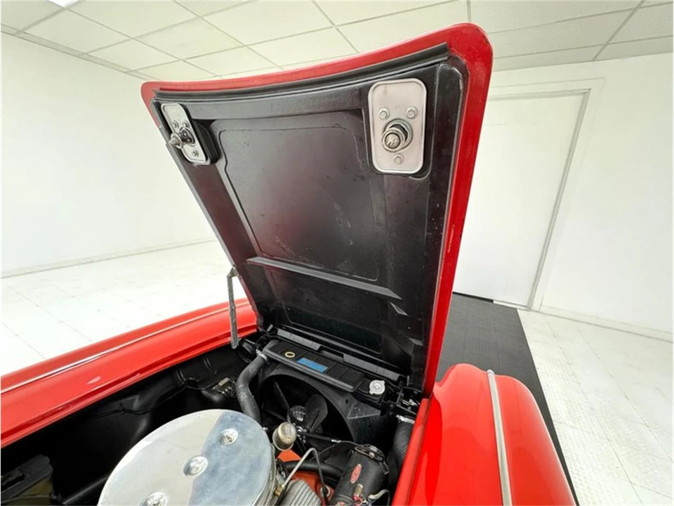 1961 Chevrolet Corvette C1 - Image 31 of 31