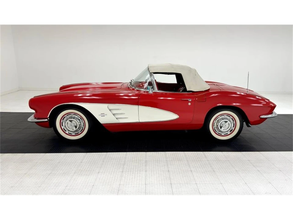 1961 Chevrolet Corvette C1 - Image 3 of 31