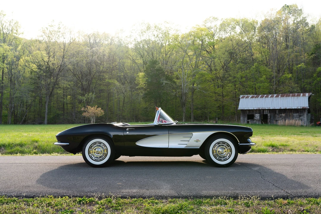 1961 Chevrolet Corvette C1 - Image 5 of 31