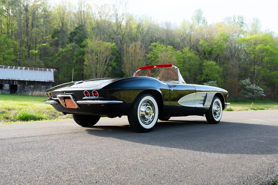 1961 Chevrolet Corvette C1 - Image 7 of 31