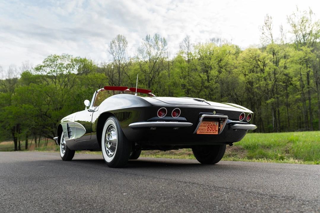 1961 Chevrolet Corvette C1 - Image 14 of 31