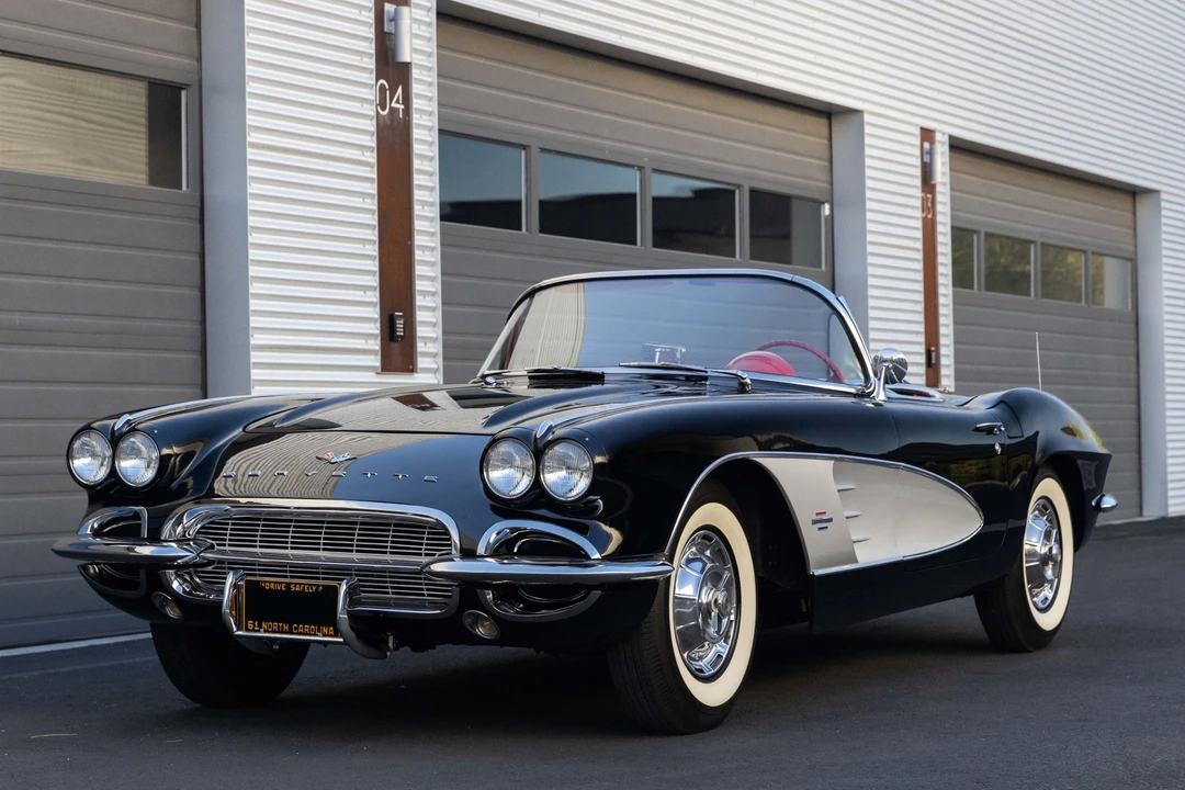1961 Chevrolet Corvette C1 - Image 2 of 31