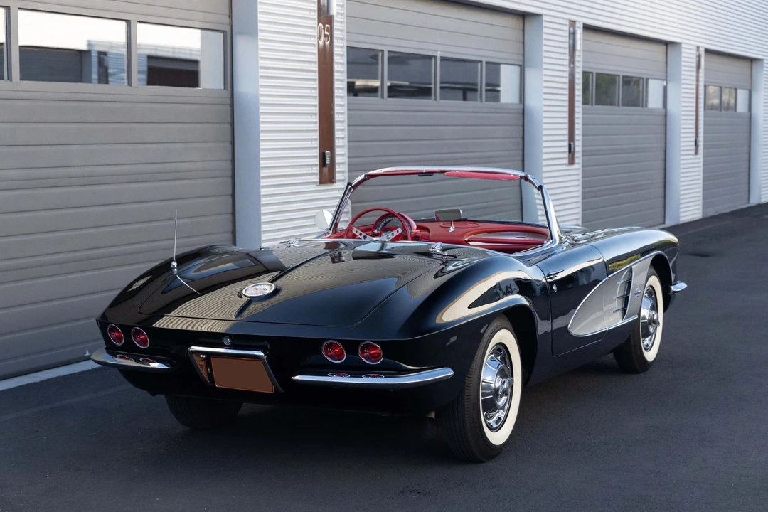 1961 Chevrolet Corvette C1 - Image 19 of 31