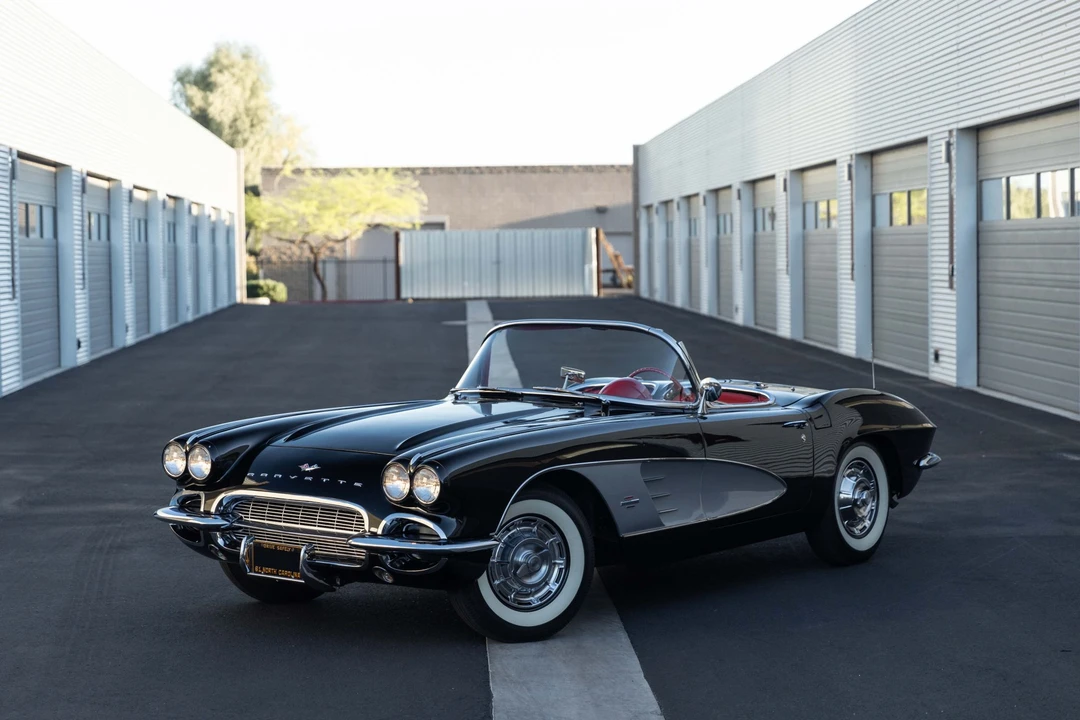 1961 Chevrolet Corvette C1 - Image 8 of 31