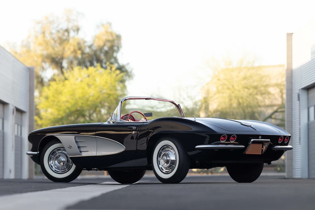 1961 Chevrolet Corvette C1 - Image 14 of 31