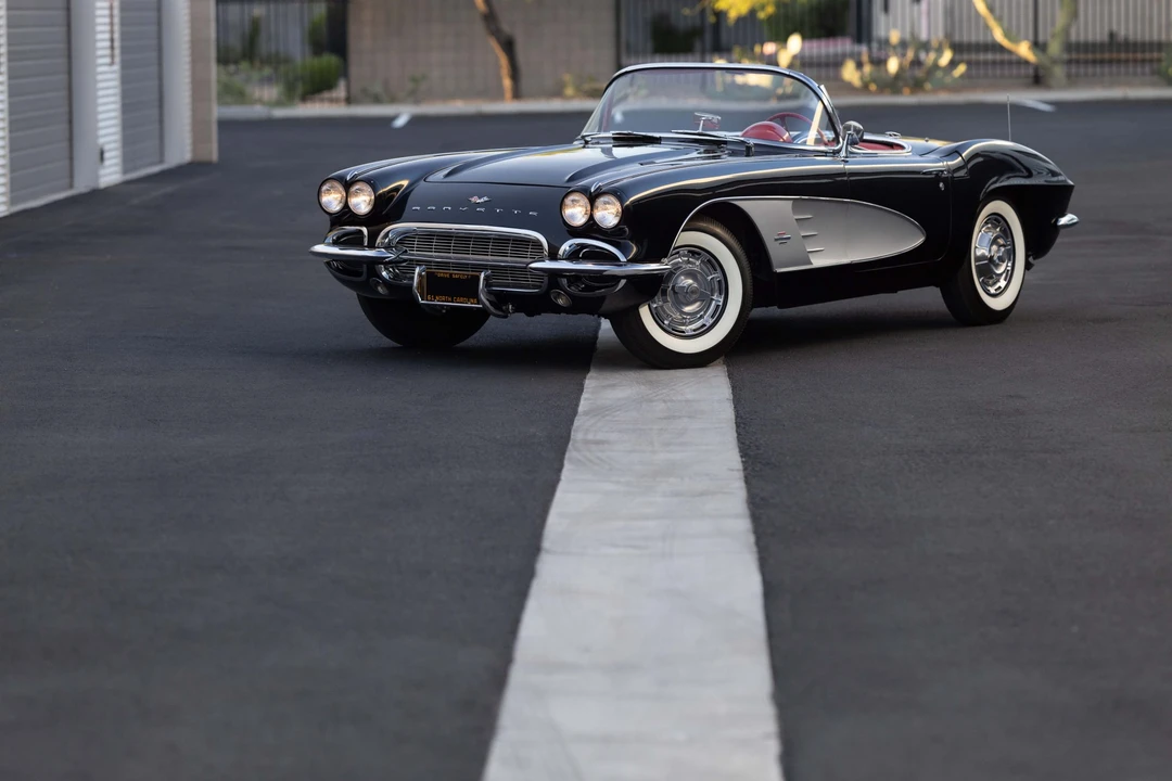 1961 Chevrolet Corvette C1 - Image 10 of 31