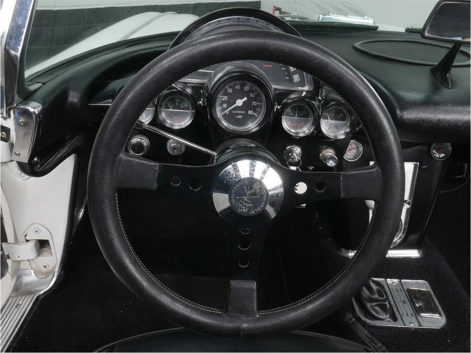 1961 Chevrolet Corvette C1 - Image 12 of 31