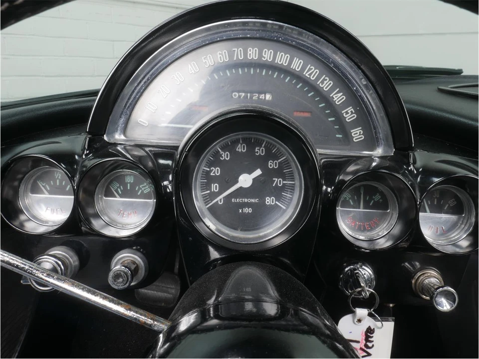 1961 Chevrolet Corvette C1 - Image 11 of 31