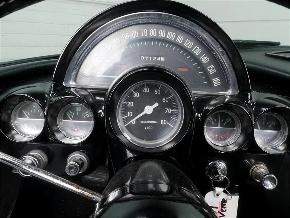1961 Chevrolet Corvette C1 - Image 11 of 31