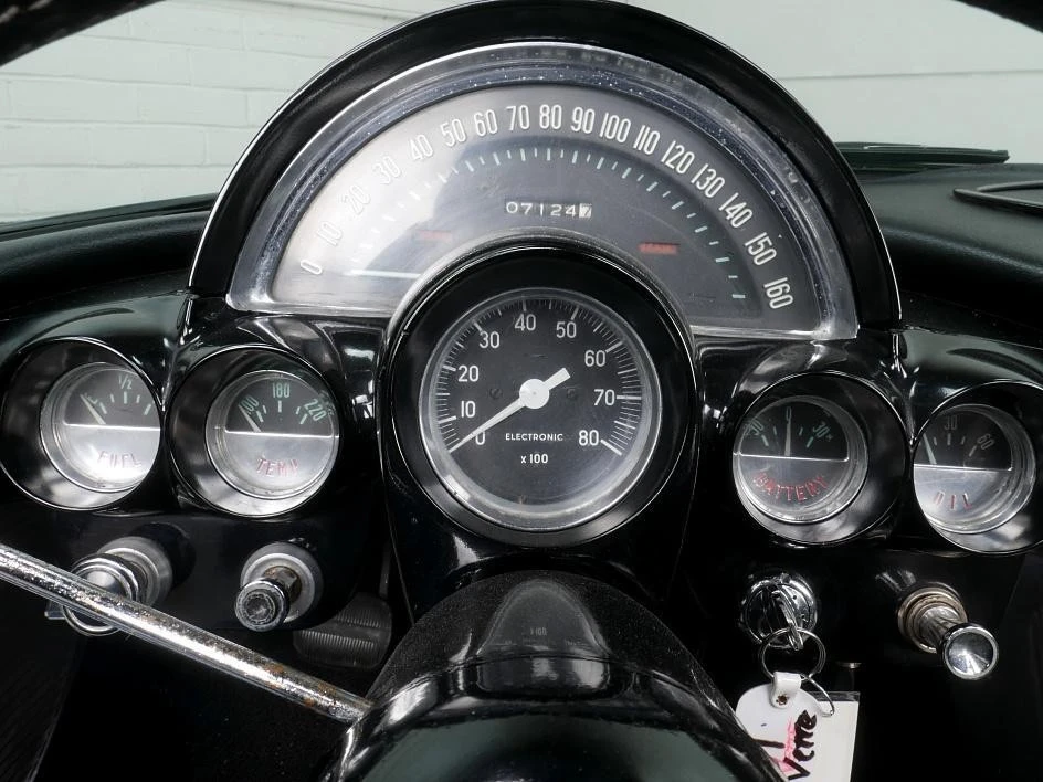 1961 Chevrolet Corvette C1 - Image 12 of 31