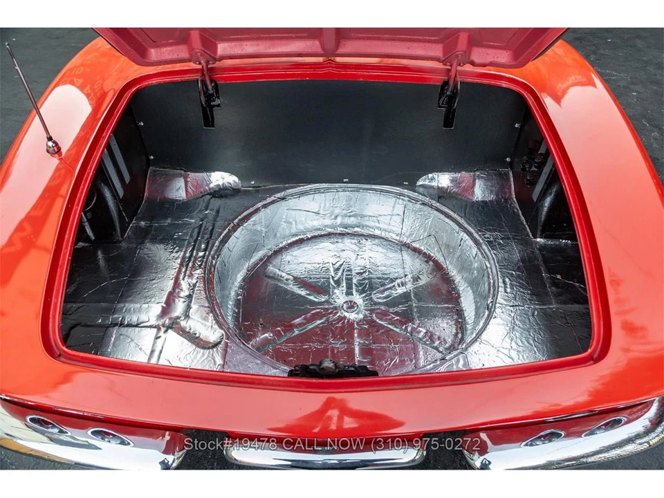 1961 Chevrolet Corvette C1 - Image 30 of 31