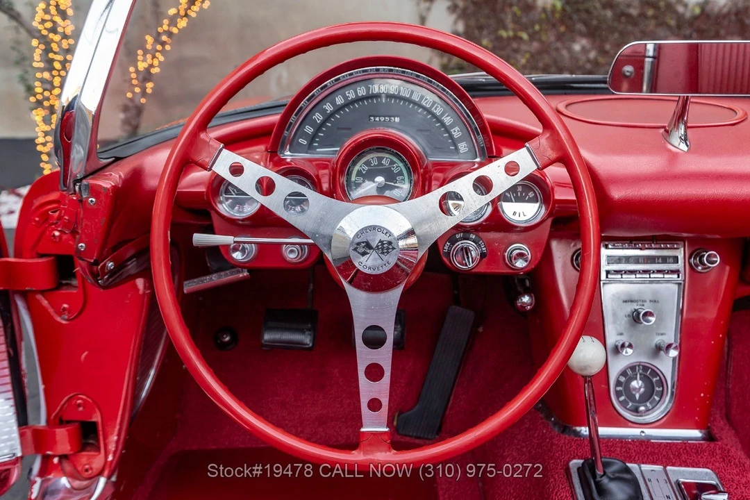 1961 Chevrolet Corvette C1 - Image 24 of 31