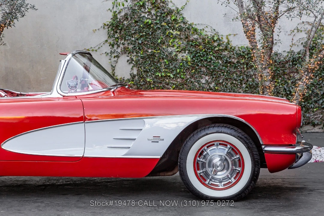 1961 Chevrolet Corvette C1 - Image 17 of 31