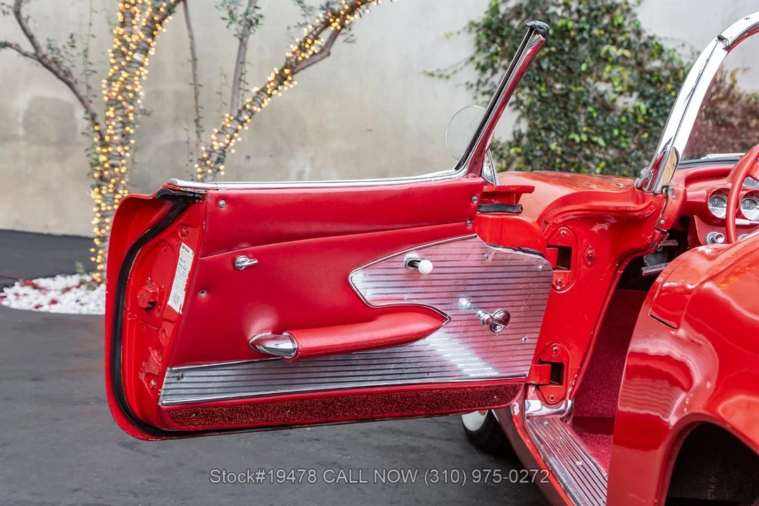 1961 Chevrolet Corvette C1 - Image 21 of 31