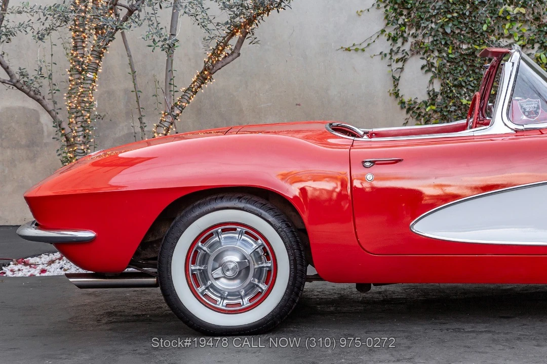 1961 Chevrolet Corvette C1 - Image 18 of 31