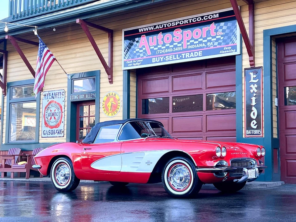 1961 Chevrolet Corvette C1 - Image 3 of 12